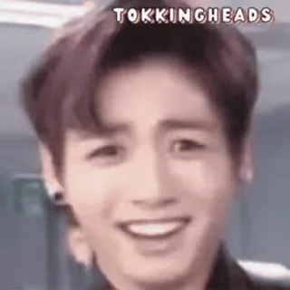 😆 TOKKINGHEADS persona, sorridente, ritratto, tokkingheads telegram sticker