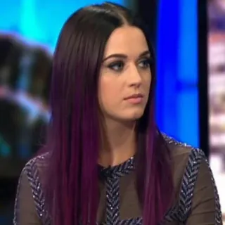 😐 Katy Perry cantante, popstar, celebrità, ritratto, capelli viola telegram sticker