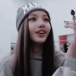 ♟ MAN 女人, 毛线帽, 时尚, 风格, 肖像, 年轻女子, 亚洲人 whatsapp sticker