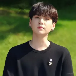 💬 Suga 슈가, K팝, BTS, 민윤기, 아이돌, 한국, 음악가 telegram sticker