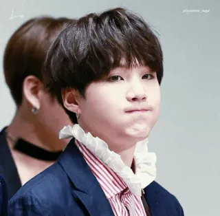 🌼 Suga kpop, ไอดอล, นักร้อง, มินยุนกิ, BTS, นักดนตรี telegram sticker