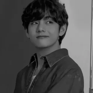 🕸 V kpop, singer, bts, v, music, celebrity, idol whatsapp sticker