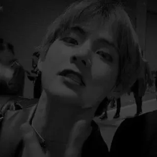 🔔 V V, Kpop, singer, idol, BTS, Kim Taehyung telegram sticker