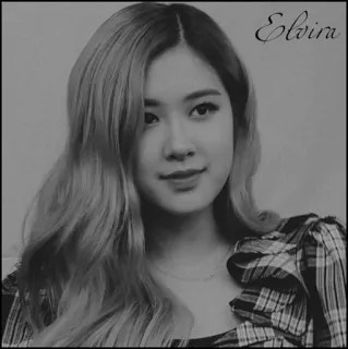 😌 Elvira portrait, personne, femme, noir et blanc whatsapp sticker