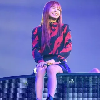 🌕 Lisa Lisa, Blackpink, K-Pop, Cantante, Celebridad, Música telegram sticker