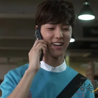 📱 상속 사람, 전화, 미소, 캐주얼, 대화 telegram sticker