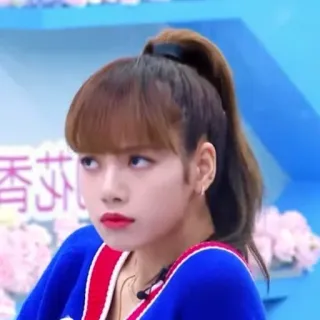 🥴 Lisa Lisa, K-pop, singer, dancer, Blackpink telegram sticker