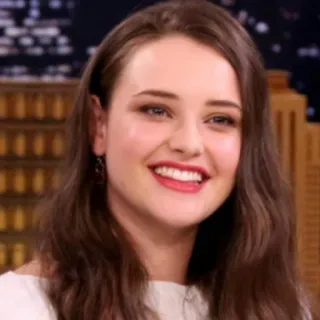 😄 Katherine Langford attrice, ritratto, celebrità, viso, donna telegram sticker