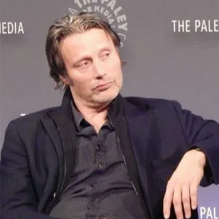 😒 Mads Mikkelsen 俳優, 男, ポートレート, 有名人, デンマーク telegram sticker