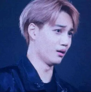 😟 face, reaction, expression, disgust, kpop telegram sticker