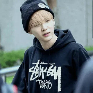 ❄️ TOKYO orang, pria, hoodie, stussy, tokyo whatsapp sticker