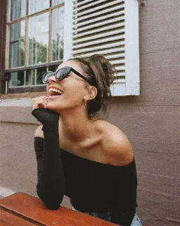 😂 女性, サングラス, オフショルダー, 笑顔, ポートレート whatsapp sticker