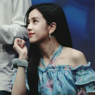 ☁️ Jisoo K-pop, Chanteur, Blackpink, Idole, Célébrité, Coréen, Actrice telegram sticker