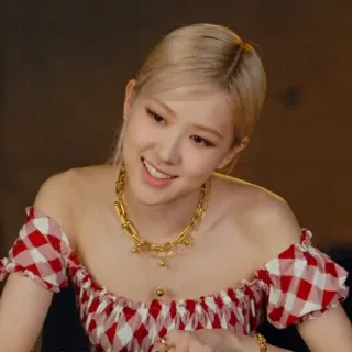 😏 Rose K-Pop, певица, женщина, улыбается, портрет telegram sticker
