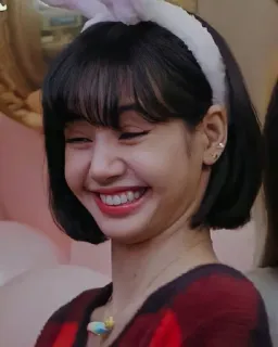 😁 Lisa kpop, lisa, blackpink, penyanyi, telinga kelinci whatsapp sticker