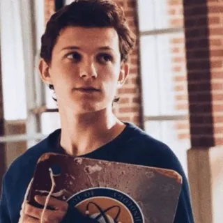 ⚙ Tom Holland actor, famoso, hombre, joven, retrato whatsapp sticker