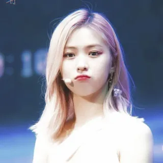 ✊ Ryujin kpop, singer, idol, ryujin, itzy, woman, celebrity, asian telegram sticker