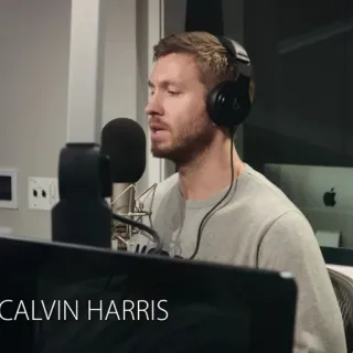 🎧 Calvin Harris CALVIN HARRIS músico, dj, cantor, música, calvin harris, música eletrônica telegram sticker