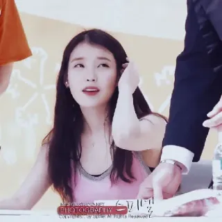 🍇 IU PHOTOGRAPHY 女性, 歌手, 名人, 女演员, 韩流, 亚洲, 韩国 telegram sticker