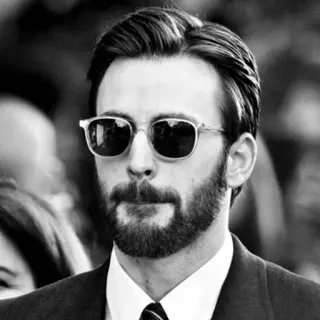 🌐 Chris Evans ator, celebridade, retrato, homem, barba, óculos de sol whatsapp sticker
