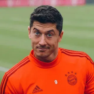 😏 9 fútbol, jugador, atleta, Bayern Múnich, Lewandowski telegram sticker