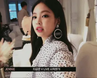 🎰 Jennie 지금은 V LIVE 시작하기 telegram sticker