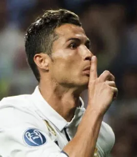 🤫 Cristiano Ronaldo 克里斯蒂亚诺·罗纳尔多, 足球, 足球, 运动员, 体育 telegram sticker