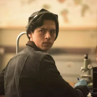 🍁 Jughead Jones Riverdale Jughead, Riverdale, drama adolescente, Cole Sprouse, televisão, personagem, série telegram sticker