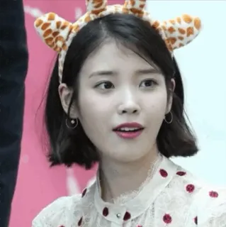 ☁ IU 韓国歌手, 有名人, アイドル, K-POP, 歌手, 女優 telegram sticker