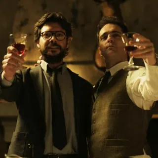 🍻 Money Heist la casa de papel, professeur, berlin, toast, vin, personnages telegram sticker