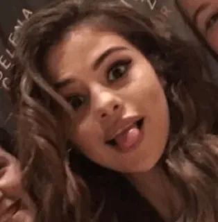 😝 Selena Gomez Selena vrouw, portret, beroemdheid, Selena Gomez, zangeres, actrice telegram sticker