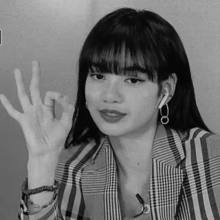 🔞 Lisa phụ nữ, chân dung, kpop, ca sĩ, lisa, blackpink whatsapp sticker