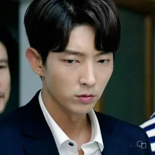 ☹ Lee Joon-gi acteur, coréen, portrait, homme, célébrité whatsapp sticker