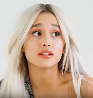 😳 Ariana Grande promi, popstar, sängerin, porträt, frau, ariana grande whatsapp sticker