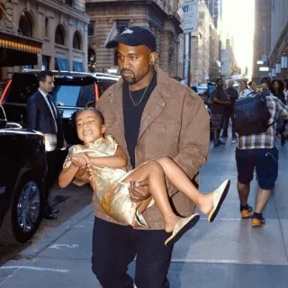 🧪 Kanye West people, celebrity, father, child whatsapp sticker