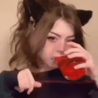 🍒 telinga kucing, minum, wanita, dewasa muda, cairan merah telegram sticker