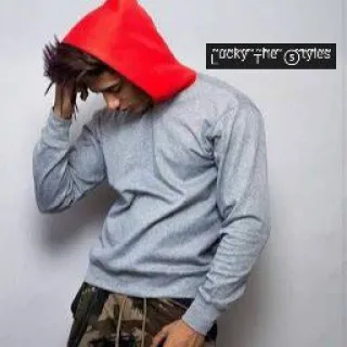 🙈 Lucky the Styles hombre, sudadera con capucha, casual, moda, estilo, capucha roja, suéter gris whatsapp sticker