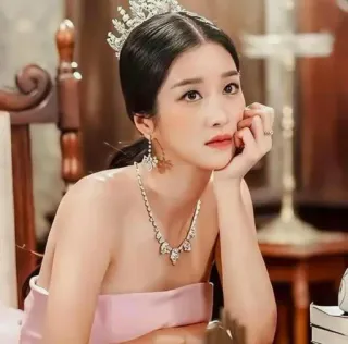 👸 여자, 인물사진, 보석, 왕관, 여배우, 사람 telegram sticker