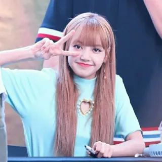 🥺 Lisa K-pop, cantante, signo de la paz, Lisa, ídolo, asiático telegram sticker