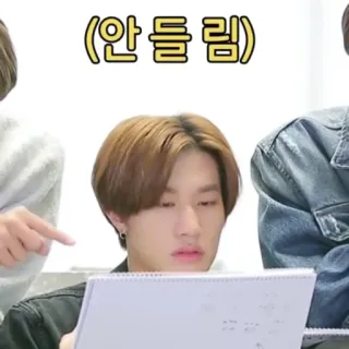 😶  (안 들림) coreano, persona, disegno whatsapp sticker