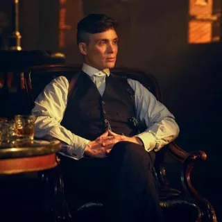😞 Tommy Shelby Peaky Blinders Peaky Blinders, Tommy Shelby, Cillian Murphy, Gangster, Krimidrama, Alkohol, Porträt, Historisch telegram sticker