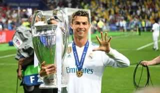 Cristiano Ronaldo ¡ @Chris_tian86 ¡ — @StikRobot telegram stickers