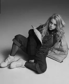 🕸 Billie Eilish Sänger, Promi, Musiker, Popstar, Billie Eilish, Porträt telegram sticker