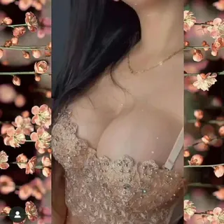 💋 женщина, декольте, платье, пышная грудь, сексуальная whatsapp sticker
