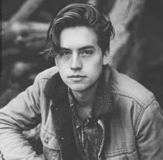 🙃 Cole Sprouse aktor, portret, celebryta, czarno-białe telegram sticker