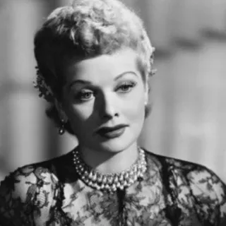 ➿ Lucille Ball atriz, preto e branco, retrato, celebridade, Hollywood clássico, vintage telegram sticker