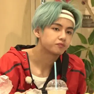 🐟 V K-pop, Coreano, Boy band, BTS, Celebrità, Idolo telegram sticker