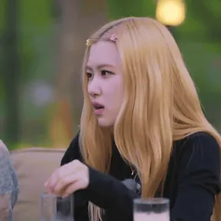 🪴 Rose Frau, blonde Haare, K-Pop, Rose, Blackpink, Gesichtsausdruck, Koreanisch whatsapp sticker