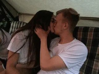 👅 küssen, paar, romantik, liebe, zuneigung, beziehung telegram sticker
