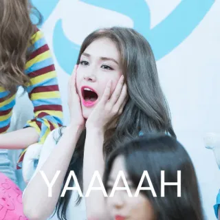 😧 YAAAAAAH Somi, K-pop, Célébrité, Expression, Exclamation telegram sticker
